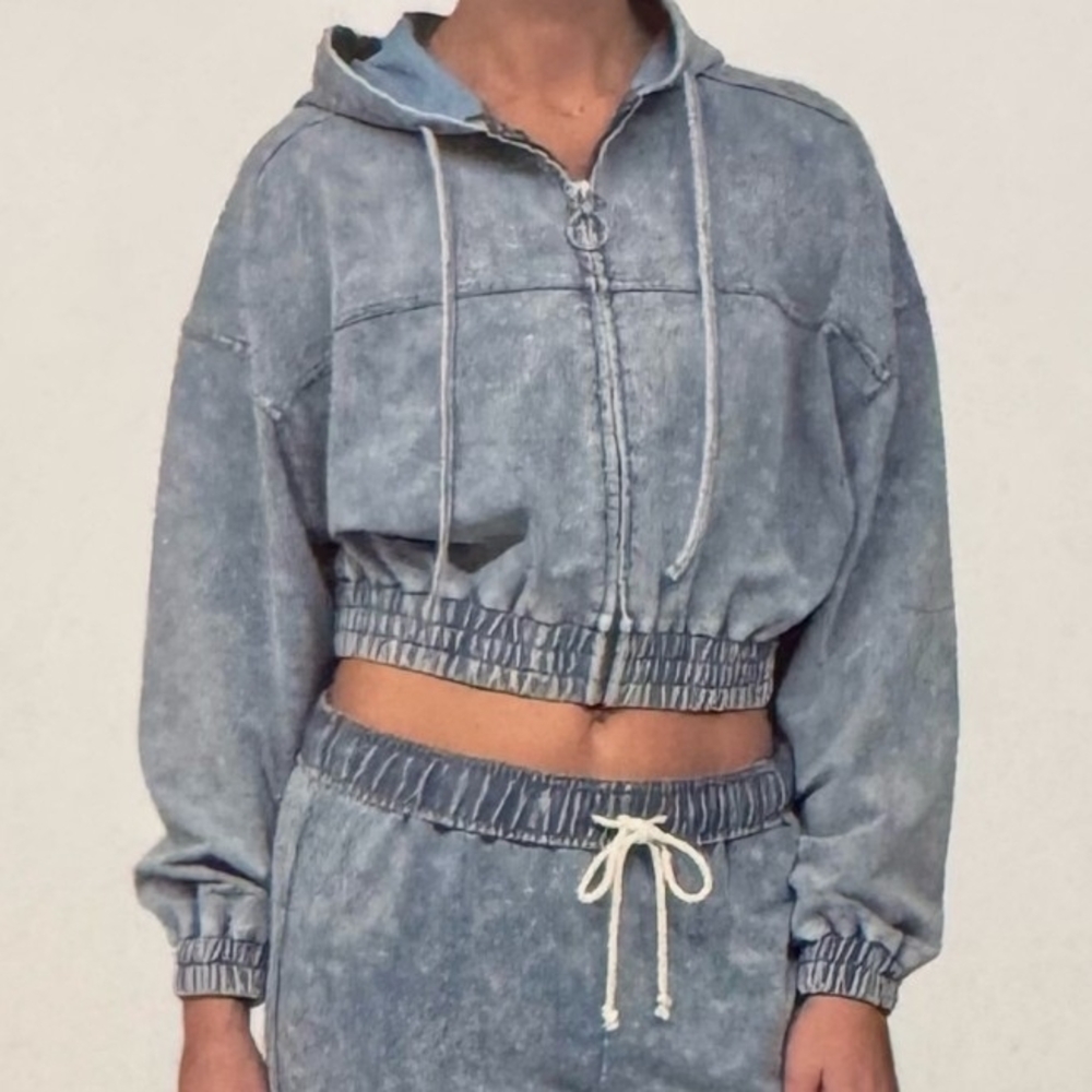 Vanilla Star Light Blue Ultra Cozy Large Cropped Zip Hoodie